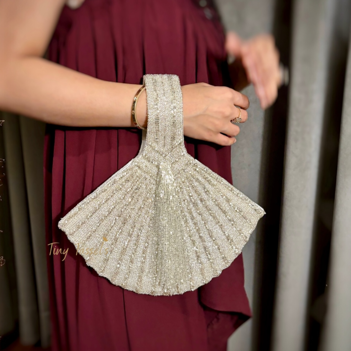 Pankh Bag
