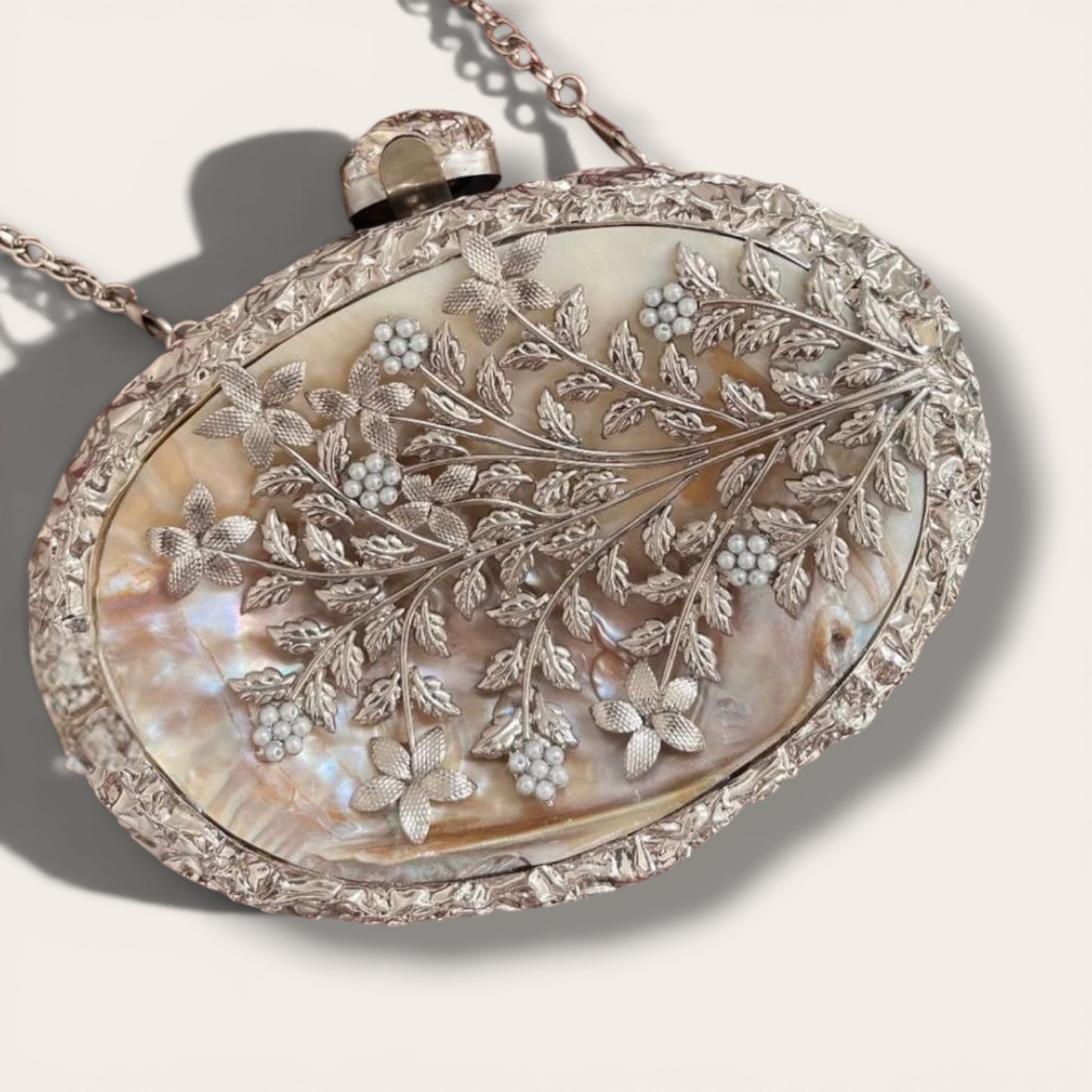 Oval Mop Clutch